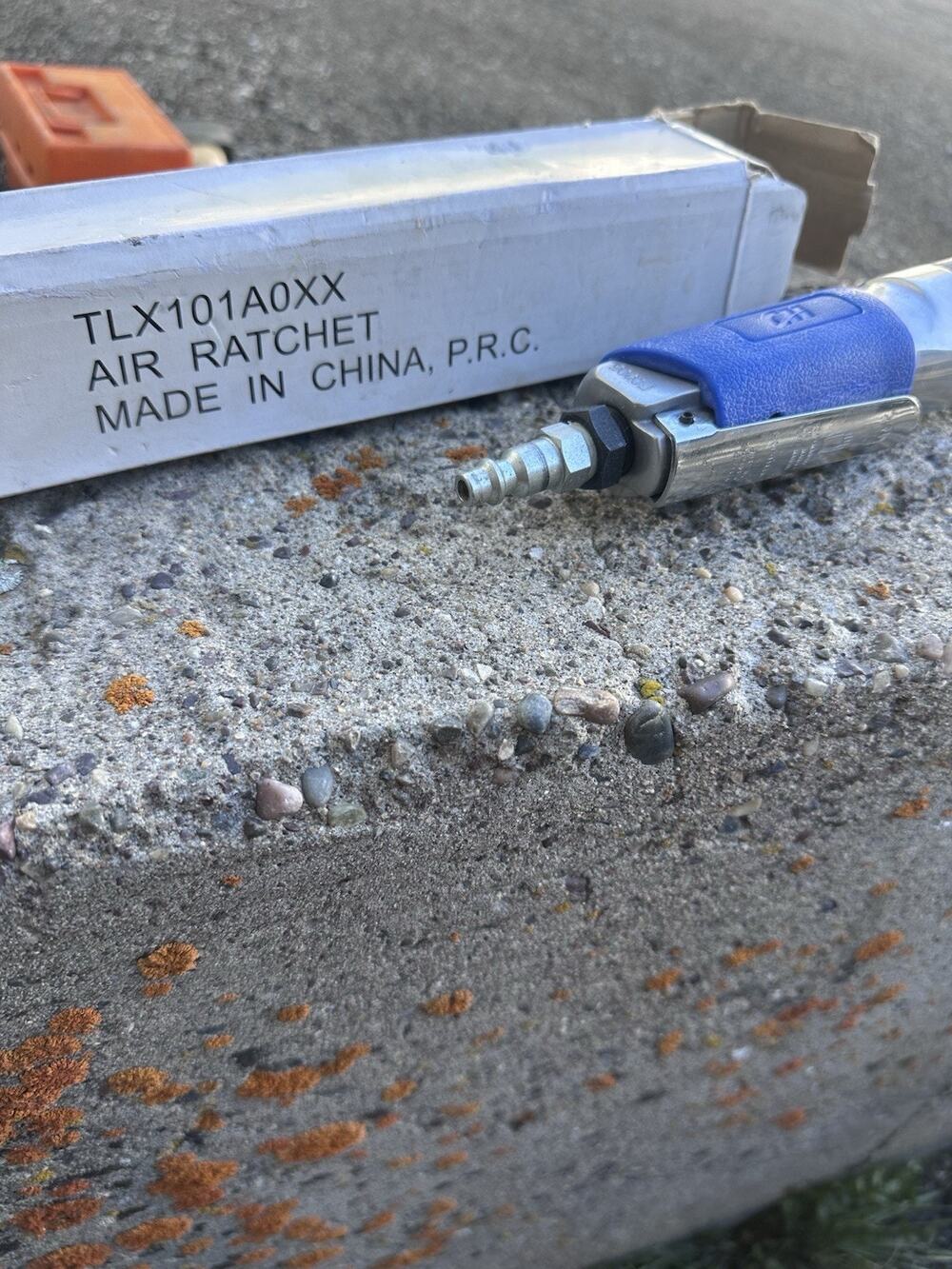 Campbell Hausfeld PL101A 3/8" Air Ratchet Wrench Pneumatic Tool WORKING